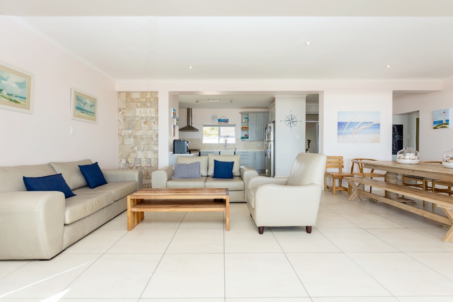 4 Bedroom Property for Sale in Britannia Bay Western Cape